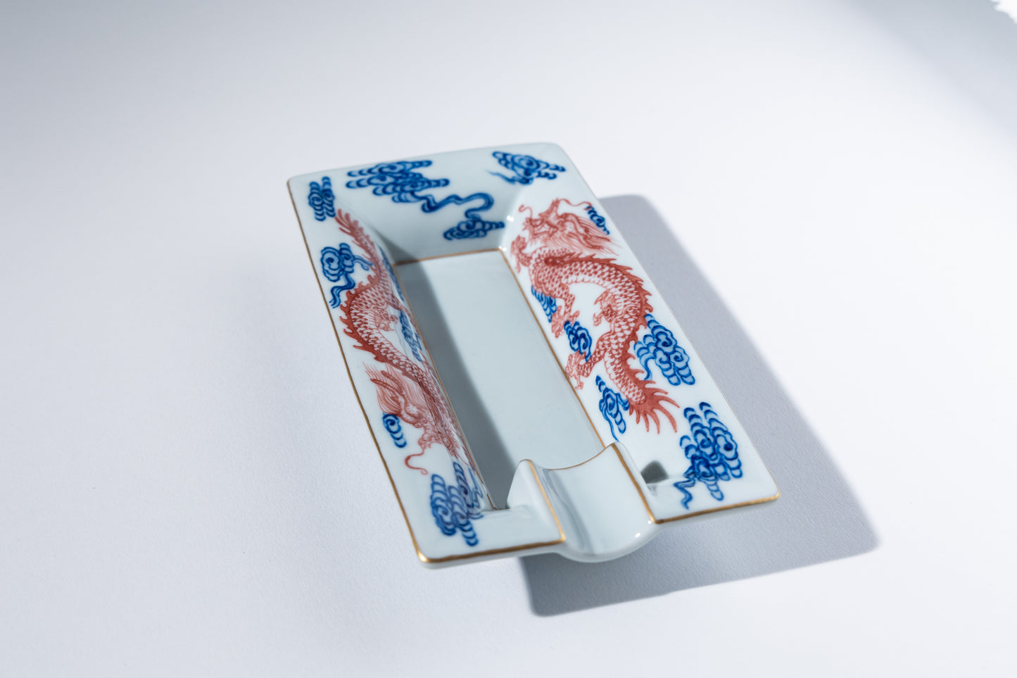 Year of the Dragon 龍 : No.1 Handmade Cigar Ashtray